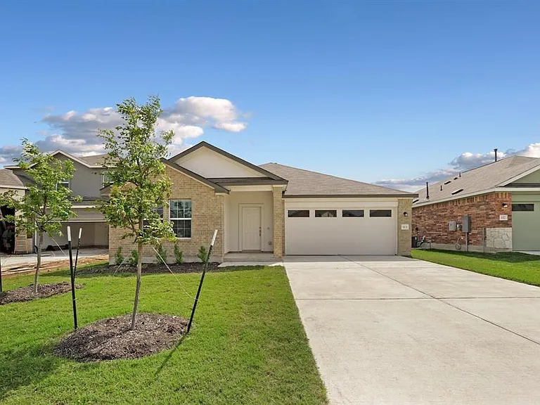 113 Golden Grove Pkwy — Photo 1