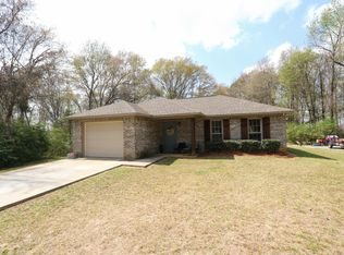 1657 Oak Hill Rd, Saltillo, MS 38866