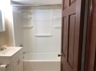 907 Main St APT 2F, Pawtucket, RI 02860