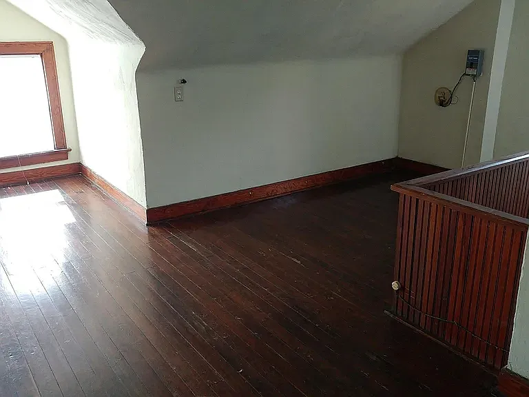 2087 N 4th St — Photo 5