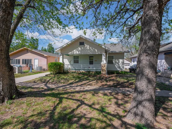 1006 N Washington Ave, Wellington, KS 67152