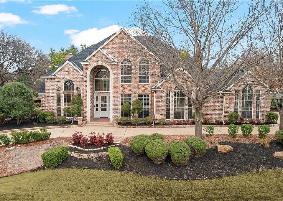 1st image of 508 Vicksburg Way