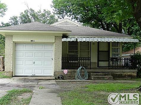 1st image of 2216 Hillburn Dr