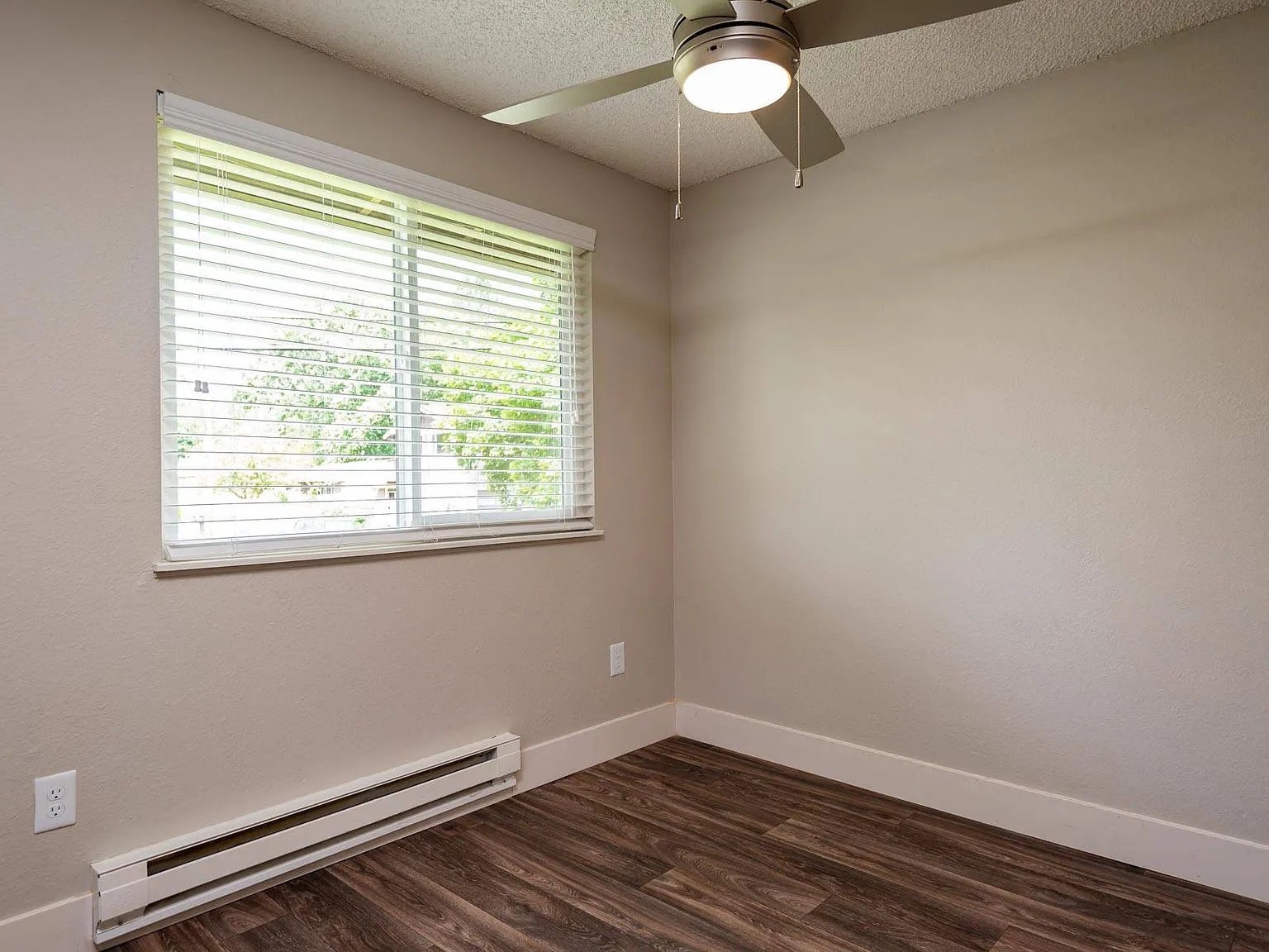 Oak Grove — Photo 4