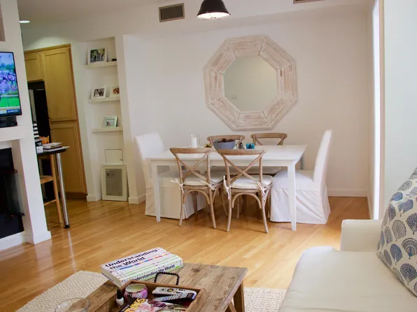 1544 Euclid St, Santa Monica, CA 90404