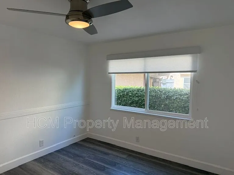 3009 Calle Juarez — Photo 28
