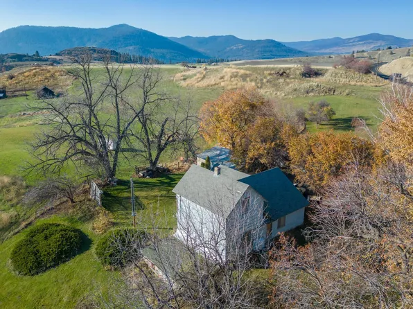 4916 Highway 25 Hwy S, Hunters, WA 99137