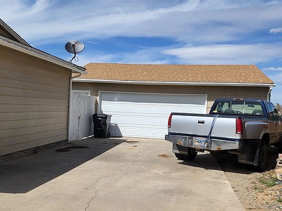 3rd image of 1146 Palisades Ct