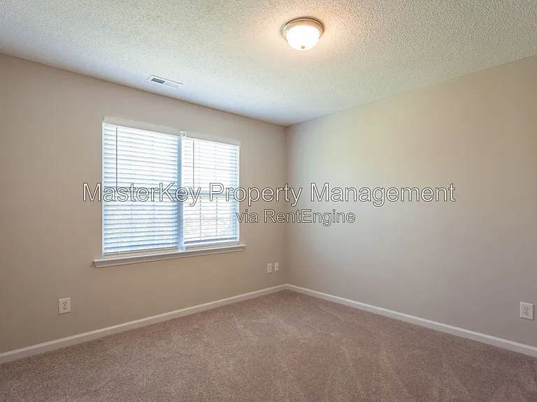 6925 Paint Rock Ln — Photo 15