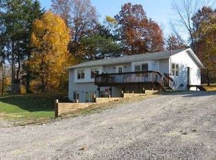 15463 Nichols Rd, Bath, MI 48808