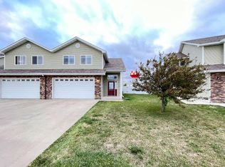 2330 14th St NW, Minot, ND 58703