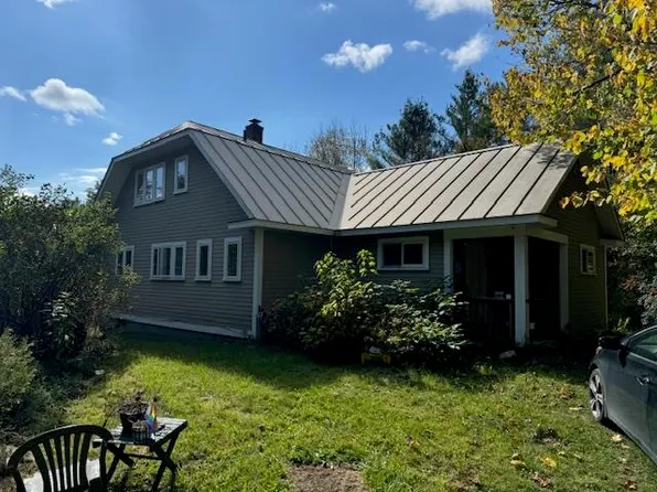 655 North Craftsbury Road, Craftsbury, VT 05827