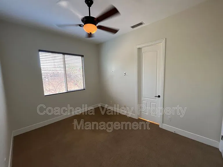 135 Tesori Dr — Photo 25