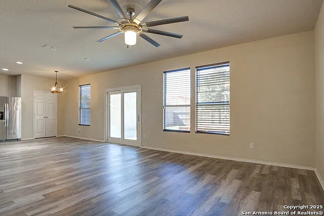 8907 Preserve Trl — Photo 12