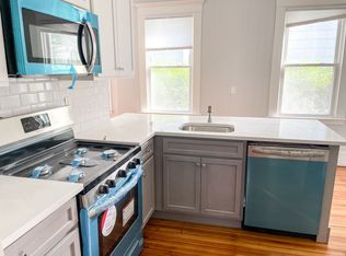 236 Nicoll St, New Haven, CT 06511