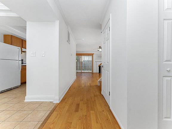 4th image of 5420 Crows Nest Ct