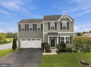132 Milkweed Ln, Bunker Hill, WV 25413