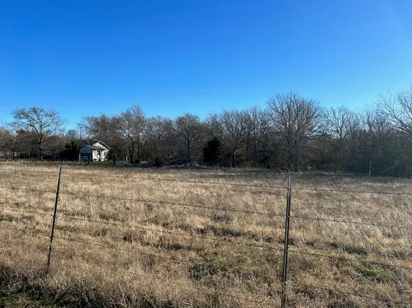 468 Flowing Wells Rd, Pottsboro, TX 75076