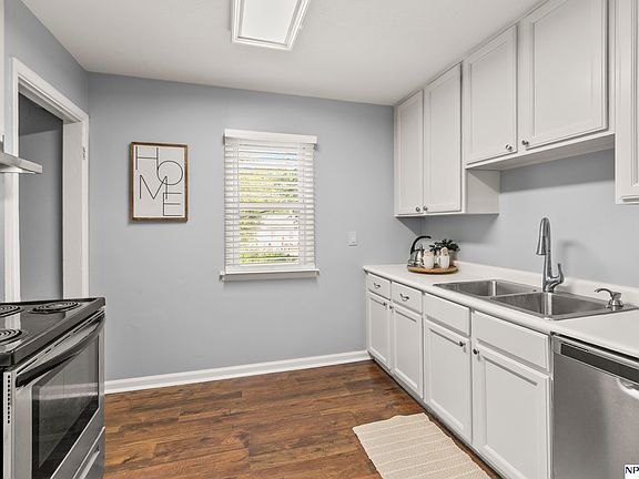 4th image of 5846 Sahler St