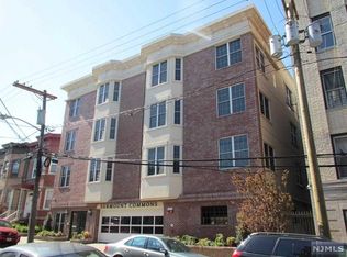 75-77 46th St #41, Weehawken, NJ 07086