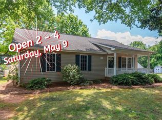 3812 Fritz St, Winston Salem, NC 27104