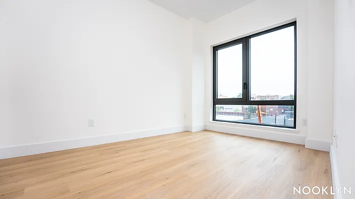 Rented by Nooklyn NYC LLC | media 110
