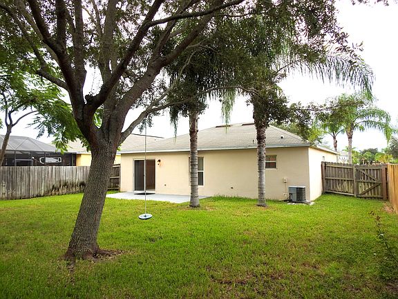 2nd image of 4306 Four Lakes Dr