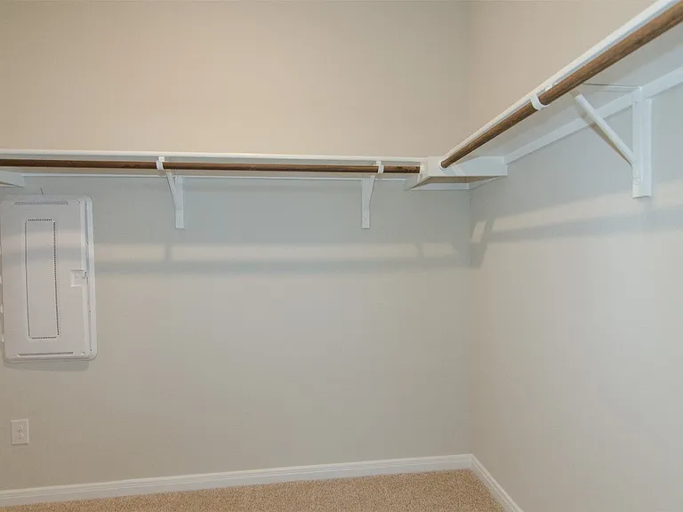 256 Cherry Laurel Ln — Photo 14