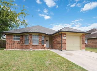 8302 Sanford St, Baytown, TX 77521