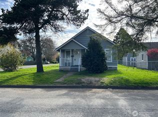 1012 7th Street S, Kelso, WA
