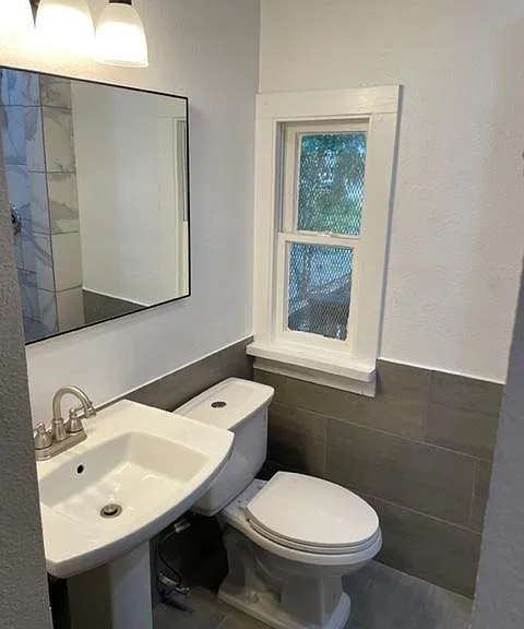 512 E Mulberry Ave #2 — Photo 8