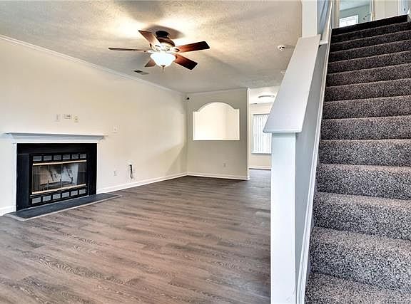5th image of 107 Bruton Dr