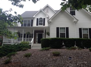 5635 Gayle Trl, Gainesville, GA 30506