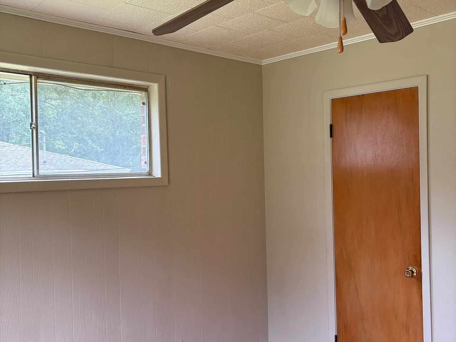 4 bed, 1287 sqft, $1,650 — Photo 4