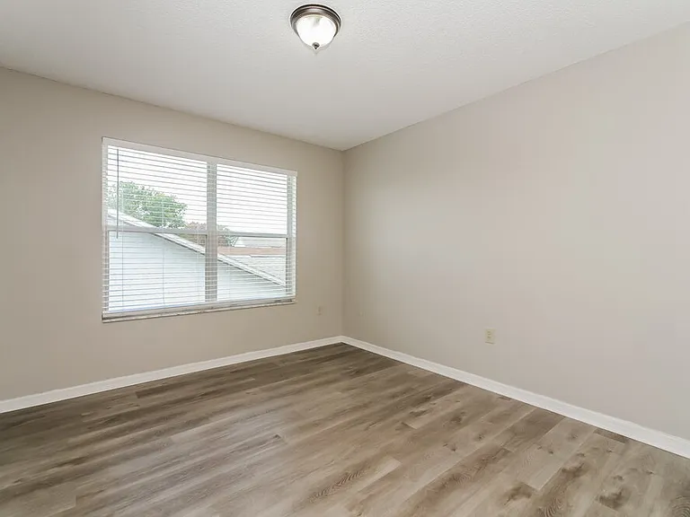 11904 Atlin Dr — Photo 13
