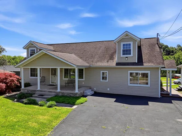 1221 Norway Ave, Huntington, WV 25705