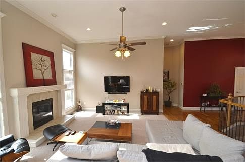 5th image of 10605 W 49th Pl