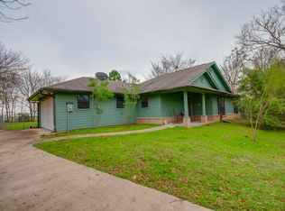 11067 Forest Dr, College Station, TX 77845
