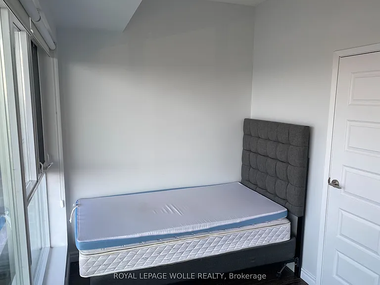 158 King St N #2504 — Photo 9