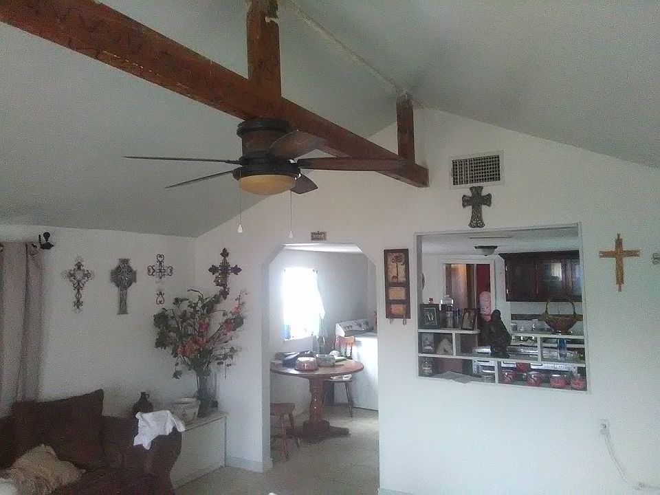 1st image of 919 E 12th St