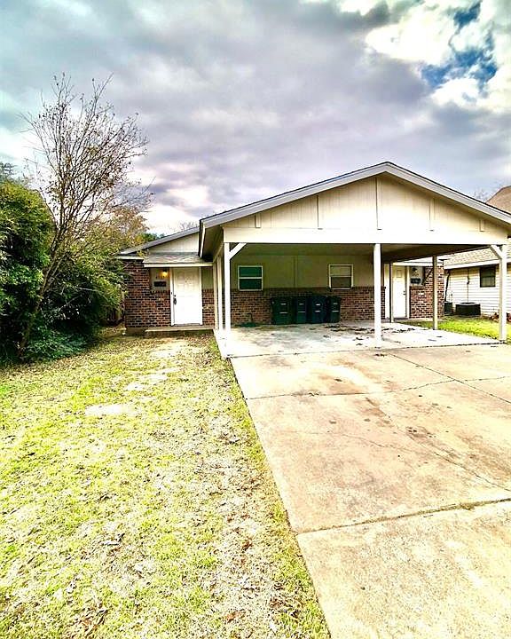 1st image of 4917 Lovell Ave