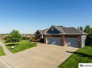 17530 Patrick Ave, Omaha, NE 68116