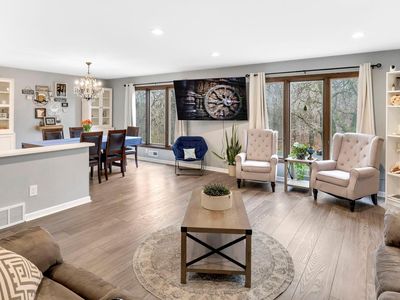 413 Brandywine Dr, Burnsville, MN, 55337