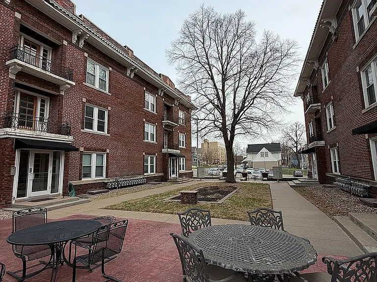 2626 Dewey Ave #6 — Photo 17