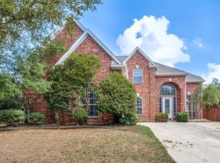 7917 Ocean Dr, Fort Worth, TX 76123