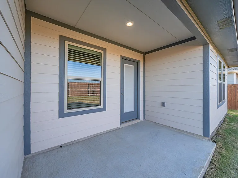 764 Primrose Ln — Photo 27