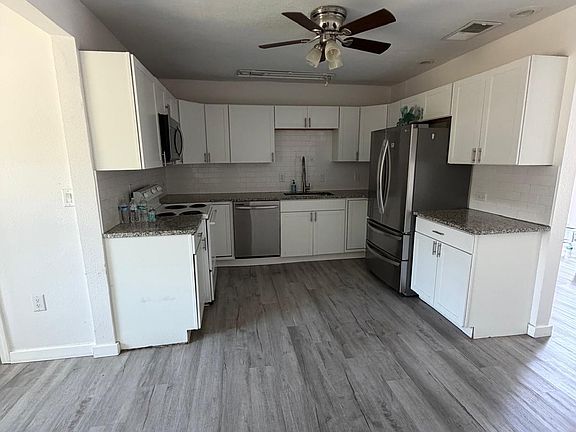 5th image of 20 Laurel Rd E