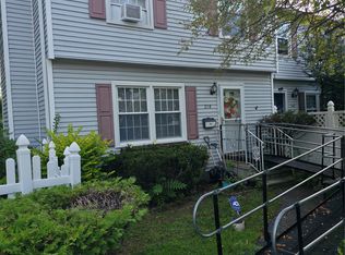 218 Fishkill Landing, Beacon, NY 12508