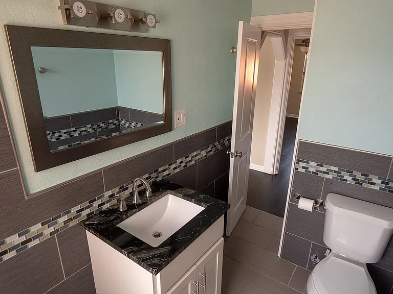 1525 & 1535 Filbert Court — Photo 19
