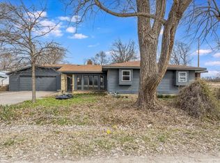 1607 N Prairie Creek Rd, Andover, KS 67002